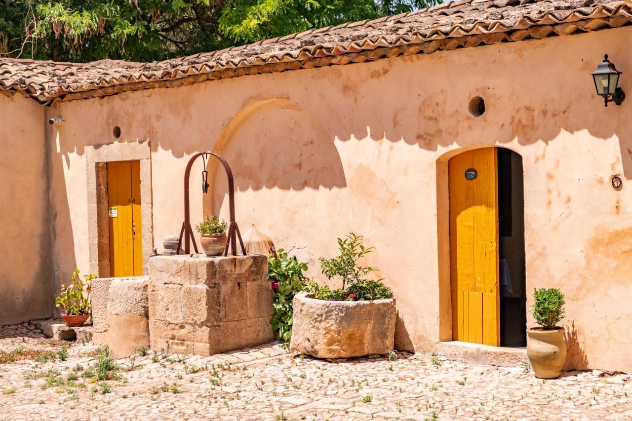 Villa Zottopera - Dimora Di Sicilia Chiaramonte Gulfi Luaran gambar